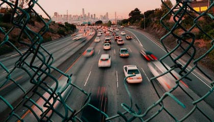 开云全站下载-赛事转播技术升级，虚拟现实带来沉浸式体验，转播赛事可以收费吗