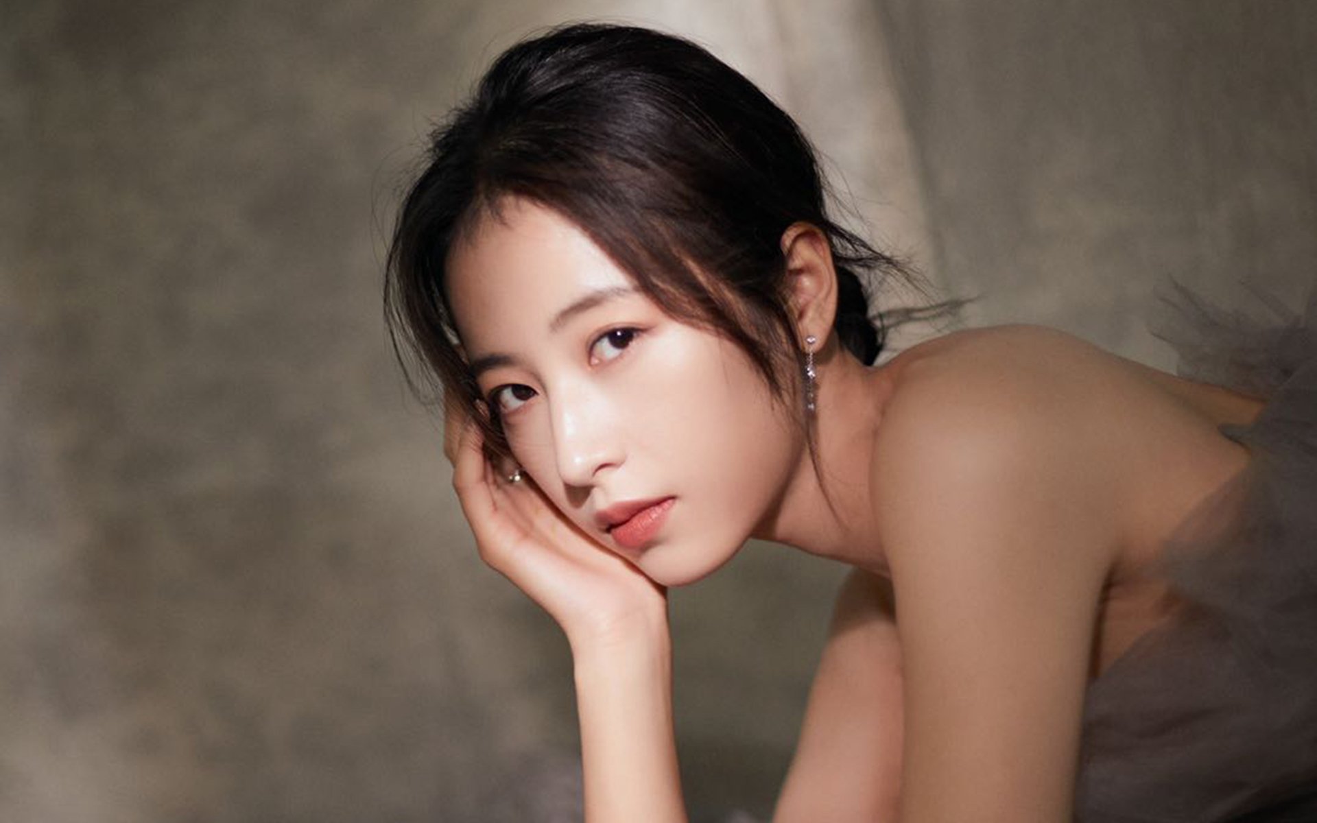 开云官网登录-世界杯激情封神夜：那些让人热泪盈眶的刻骨铭心！，世界杯激情歌曲