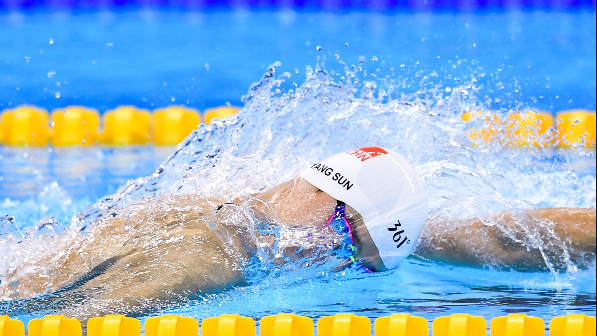 史上最年轻“冠军射手”轻松问鼎，最年轻的冠军